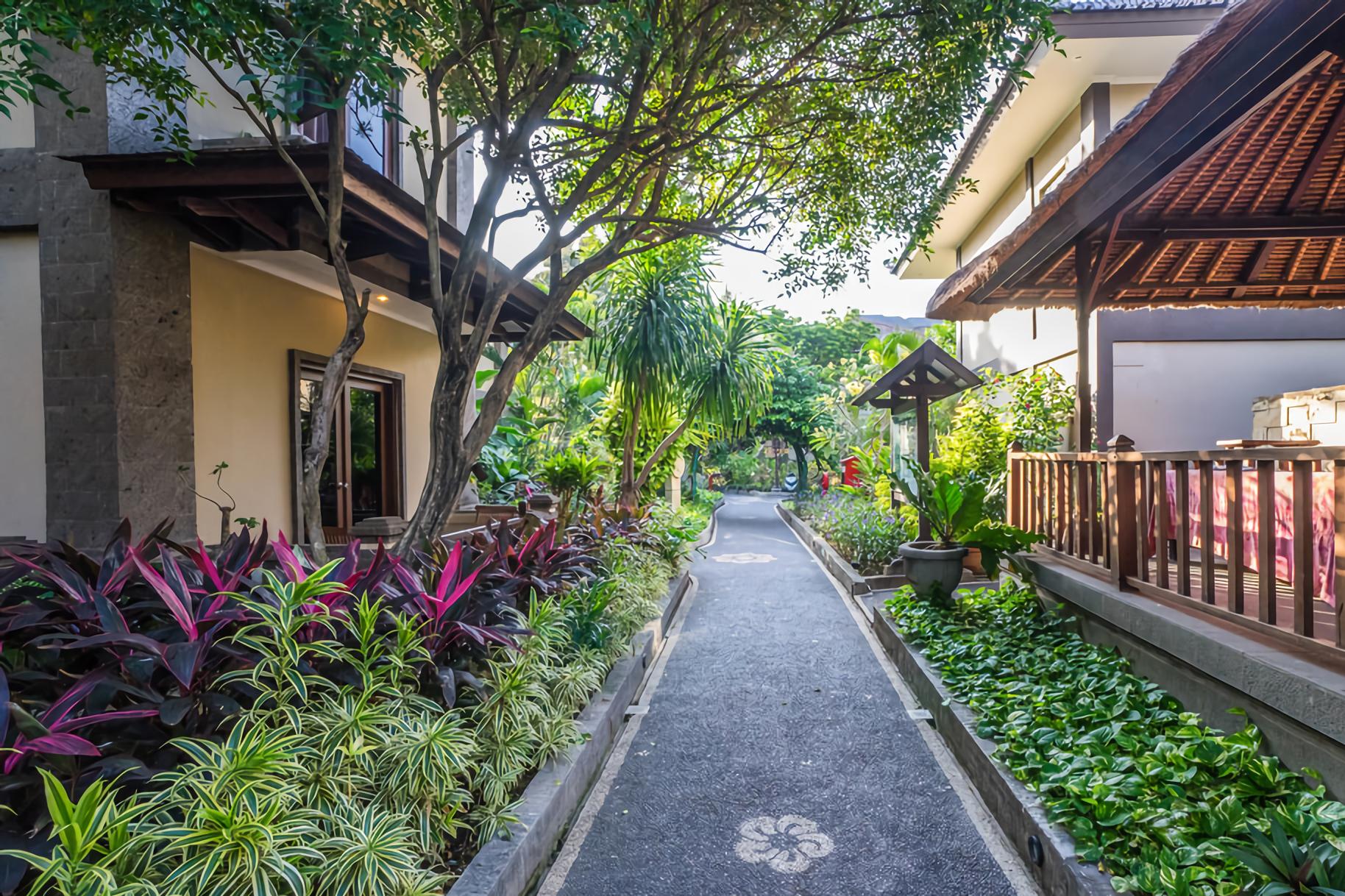 Risata Bali Resort&Spa Kuta Lombok Exterior foto